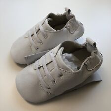 ROBEEZ Owen Oxford Baby Infant Shoe White Leather Shoe GREAT Condition 18-24 M