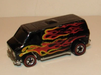 Hot Wheels Redline 1974 Super Van negra con llamas base metálica fundida a presión Hong Kong Foto 1 de 4