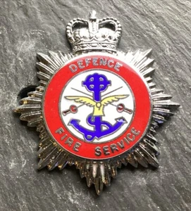 OBSOLETE DEFENCE FIRE SERVICE CAP BADGE, Reject Variant. - Picture 1 of 2
