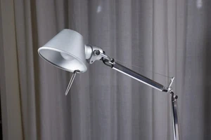 Lampada Artemide Tolomeo Micro da parete, Michele De Lucchi e Giancarlo Fassina - Foto 1 di 9