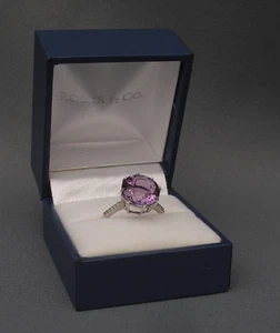 Rocks & Co 9 Karat Weißgold Amethyst großer Stein & Diamant? Ring Gr. N1/2 - Bild 1 von 15