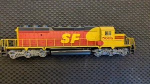 Athearn HO SD40-2 diésel Santa Fe #5068, LN, ¡funciona muy bien! - Imagen 1 de 6