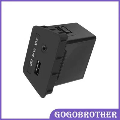 USB/iPod/AUX Audio Input Port Adapter Jack 96110-2S000 For 2010-2015 Tucson ix35 - Image 1 of 4