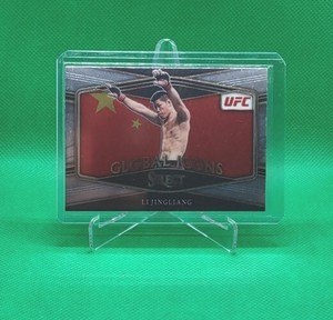 2022 Panini Select UFC Global Icons Li Jingliang RC