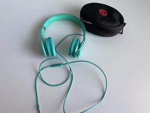 Preços baixos em Beats by Dr. Dre Solo HD Fones de Ouvido Azul | eBay