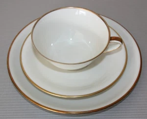 Eschenbach 6 Tee-/Kaffeegedecke 3-teilig cremefarben/gold - Bild 1 von 7