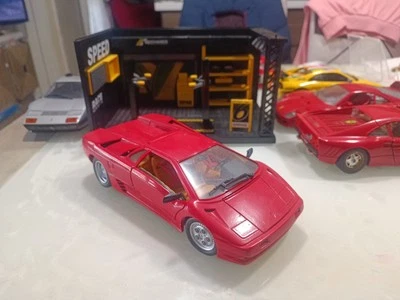 Lamborghini Diablo - Red - Rossa Maisto 1/18 Scala - Immagine 1 di 4