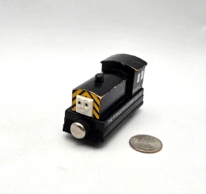Thomas & Friends Wooden Railway Train Tank Engine Mavis 1992 Flat Magnet Staples - Picture 1 of 6