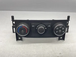 ♻️2007-2011 Chevrolet HHR AC Heater Climate Control 15906840 - Picture 1 of 5