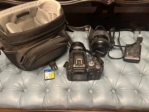 Olympus EVOLT E-500 8.0MP DSLR Camera w/ 40-150mm 14-45 Lens Battery Charger CF - Picture 1 of 7