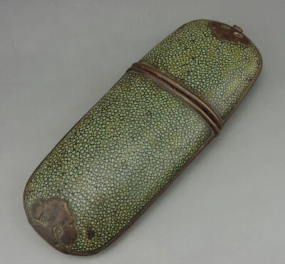Ancien Etui à lunettes galuchat Chine XIXe siècle China - Photo 1/4