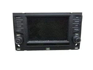 Volkswagen Passat Multimedia Display Screen CD Stereo Head Unit 2016 3G0919605D - Picture 1 of 6