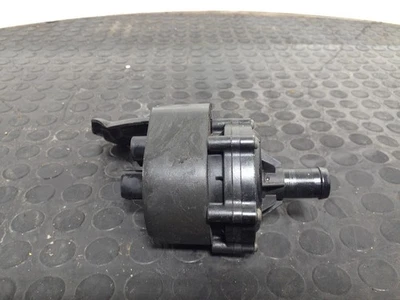 TESLA MODEL X Water Pump 2015-2023  - Image 1 of 4