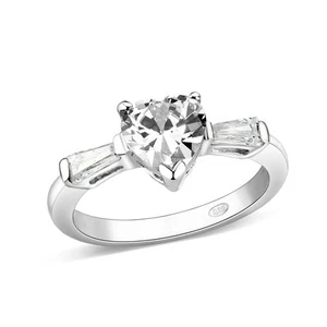 Anillo de tres piedras corazón baguette plata esterlina circonita cúbica sello sin enchapado - Imagen 1 de 8