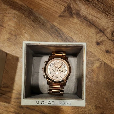 迈克高仕MK6275 Cooper玫瑰金表盘玫瑰金计时腕表女士腕表 — 第 1/4 张图片