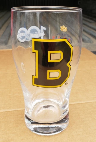 Boston Bruins Beer Glass Molson Canadian NHL 100th Anniversary 1917-2017 Cover