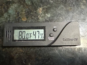 Cigar Oasis Caliber IV Slim Digital HygroMeter for Humidity Temperature Readings - Picture 1 of 2