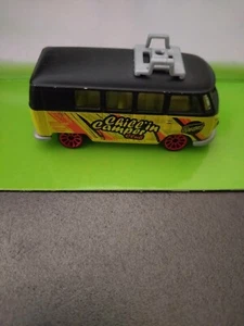 majorette t1 bus black/yellow roof item missing - Picture 1 of 6
