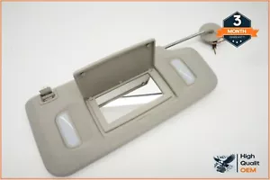2017-2019 BUICK ENCORE FRONT RIGHT PASSENGER SIDE SUN VISOR SHADE W/ MIRROR OEM - Foto 1 di 10