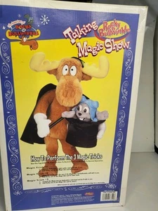 Neu Just Toys Rocky & Bullwinkle 18 Zoll sprechende Zaubershow Zaubertricks Plüsch - Bild 1 von 15
