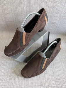 Hotter Cherokee decolte corte donna tacco basso pelle scamosciata marrone taglia UK 7,5 - Foto 1 di 6