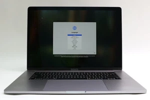 15" 2018, MacBook Pro, BTO, i9-8950HK, 32GB, 1TB SSD, Radeon Pro Vega 20 - Bild 1 von 12