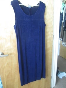 WOMAN'S BLACK SIZE 16 SLEEVELESS DRESS R & M RICHARDS - Picture 1 of 3