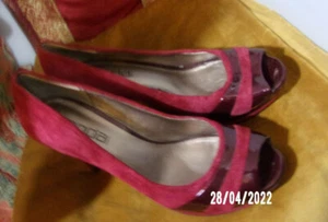 Moda Spana Women's MAROON/Red? Suede Pumps Peep Toe HEEL Shoes Size 10M - Picture 1 of 6