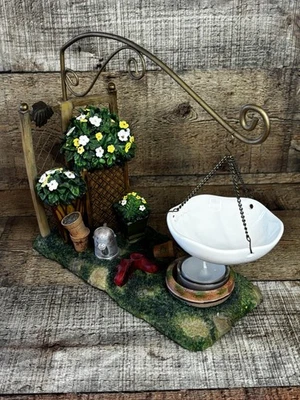 Yankee Candle Hanging Tart Wax Warmer A Gardener’s Yard Flowers Plants 10x9x4 - Image 1 of 4