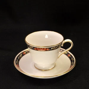 Spode Copeland Cup & Saucer Orient #Y8520 Floral Dark Blue Band w/Gold 1986-1987 - Picture 1 of 12