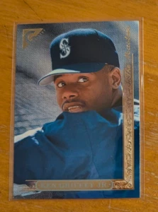 1996 Topps Gallery #146 Ken Griffey Jr. Mariners - Foto 1 di 1