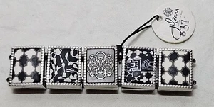 Jilzara Premium Clay Beads Bracelet - Picture 1 of 7