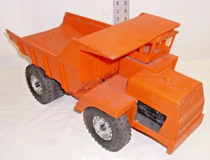 ELDON EUCLID BIG ORANGE DUMP TRUCK POLY PLASTIC TOY - Picture 1 of 3