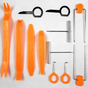 Kit professionale rimozione e installazione autoradio stereo comprensivo di 12 distinti - Foto 1 di 5