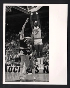 1985 Press Photo, Ralph Sampson Houston Rockets         Basketball - Picture 1 of 2