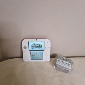 Console NINTENDO 2DS New Super Mario Bros 2 Special Edition COMPLETO - Foto 1 di 6