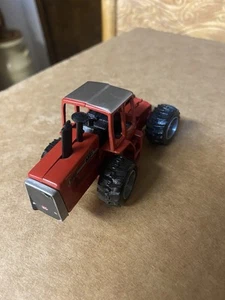 4880 MF Massey Ferguson Tractor - Picture 1 of 2