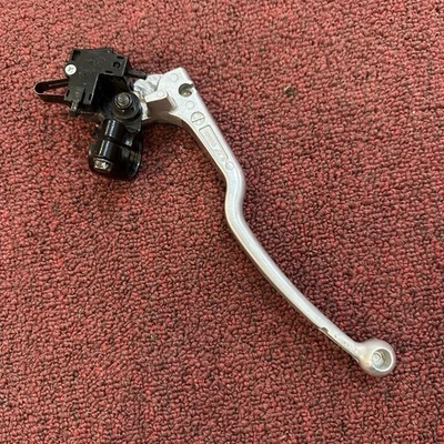 1997-2000 Suzuki GSXR 750 600 Clutch Perch Mount Lever OEM - Image 1 of 4