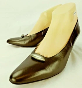 Evan-Picone Woman's Pumps Heels 8.5 M Green metallic Leather Slip-on Shoes 5197 - Picture 1 of 9