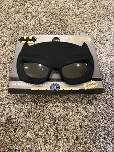 Batman Sunglasses for Children 100% UV Protection Impact Resistant Lenses, New - Picture 1 of 7