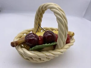 Bassano Lattice Fruit Basket Capodimonte Italian Handmade Painted Ceramic Art - Picture 1 of 8