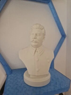 Joseph Stalin Bust – Historical Figurine  - image 1 of 3