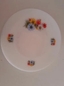 Vintage Arcopal France Floral 'Anemone' Pattern Platter / Serving Round Plate - Picture 1 of 2