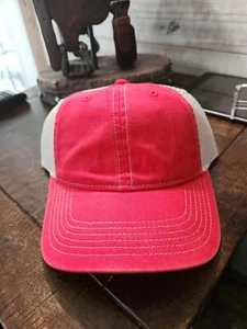 Cap Baseball Trucker Cap 6Panel Twill Snap Closure Red Front White Mesh/Back New - Picture 1 of 2