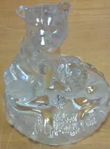 Scultura RCR CRYSTAL orso polare e cucciolo fauna selvatica altezza 5,5" su base ghiaccio 4"x4,25" - Foto 1 di 5