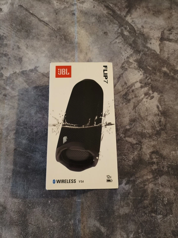 JBL Flip 7 Wireless Speaker | Bluetooth | Powerful Bass | With Cable & Packaging - Imagen 1 de 4