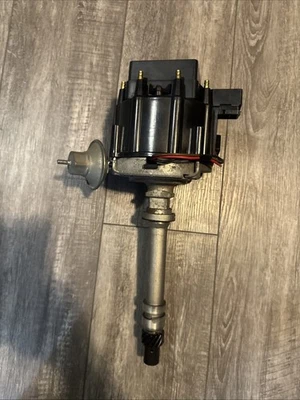 Pertronix D1000 Flame-Thrower HEI Distributor - Image 1 of 4