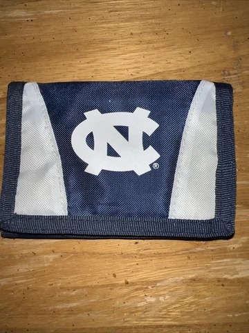 UNC-CH Tarheels Kids Nylon Wallet Cover