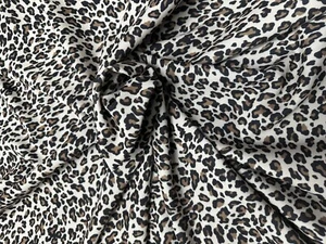 5 METRE GOOD QUALITY SCUBA CREPE STRETCH JERSEY DRESS FABRIC LEOPARD PRINT CHEAP - Picture 1 of 6