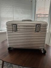 RIMOWA Topas Pilot 37 L Multiwheel Spinner Suitcase